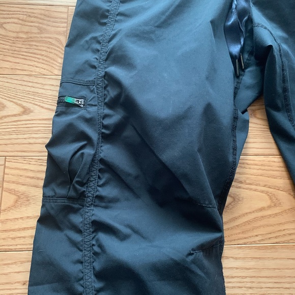 Lululemon pants size 6 - Picture 4 of 8